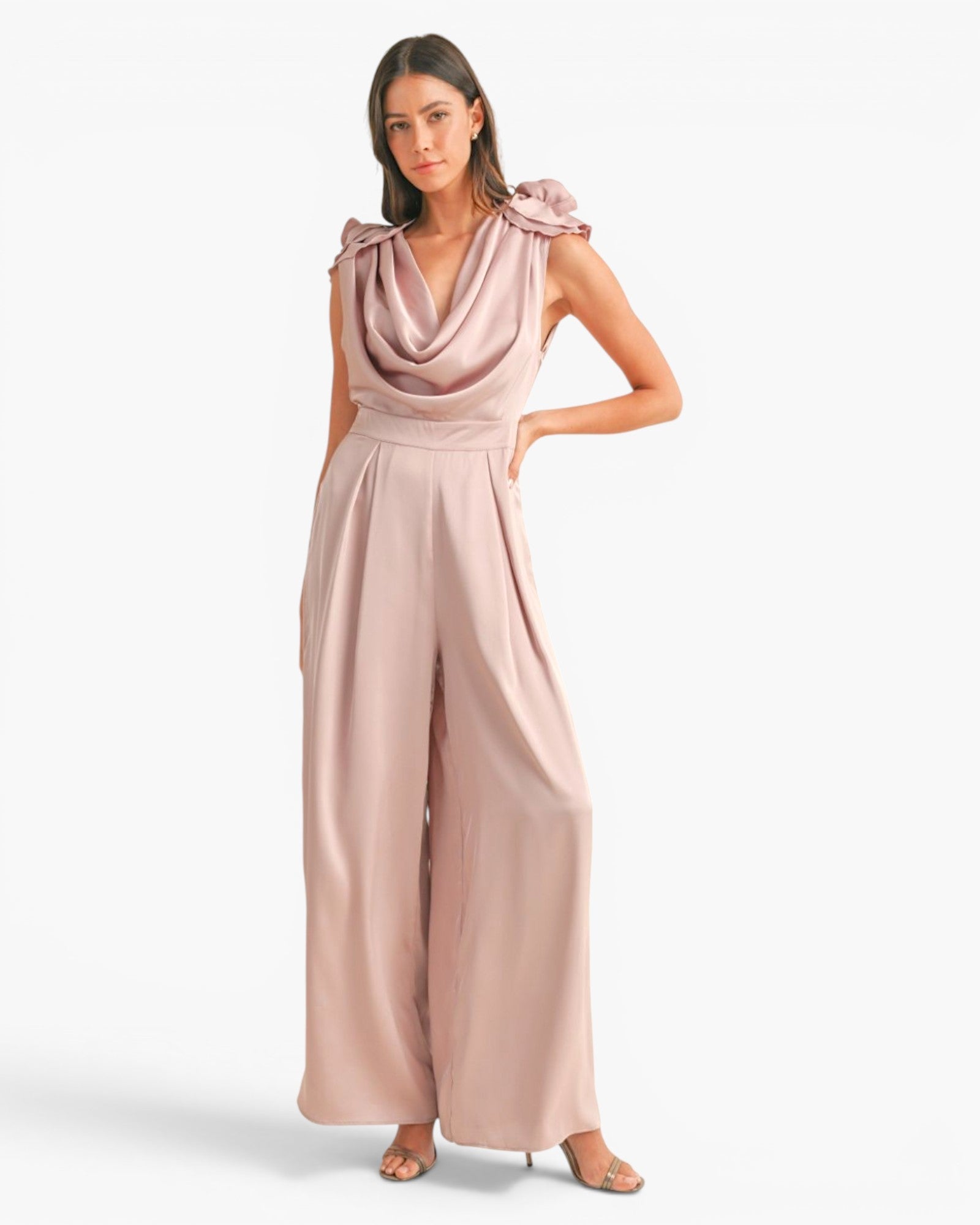 Combinaison à col bénitier profond avec appliques florales 3D en mauve poudré