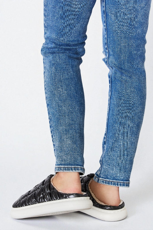 Black Quilted Puffer Slide Slippers