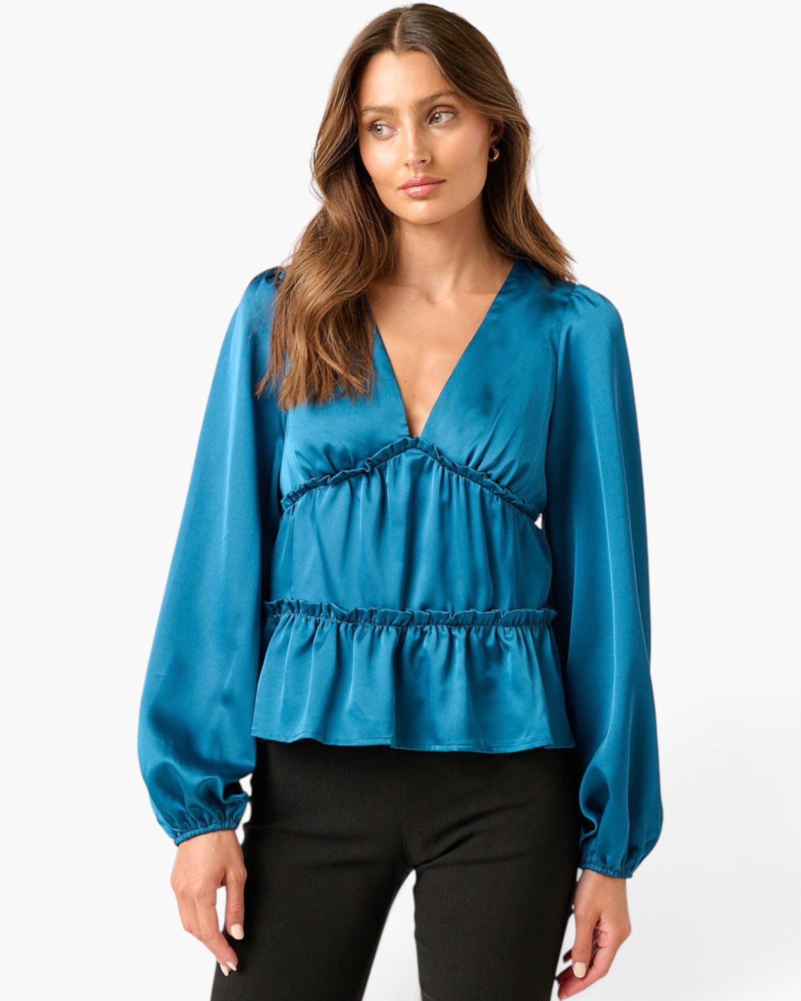 Blusa babydoll de satén con escote en V en color verde azulado