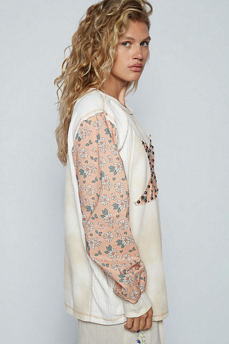 Cream Floral Star Patch Thermal Top