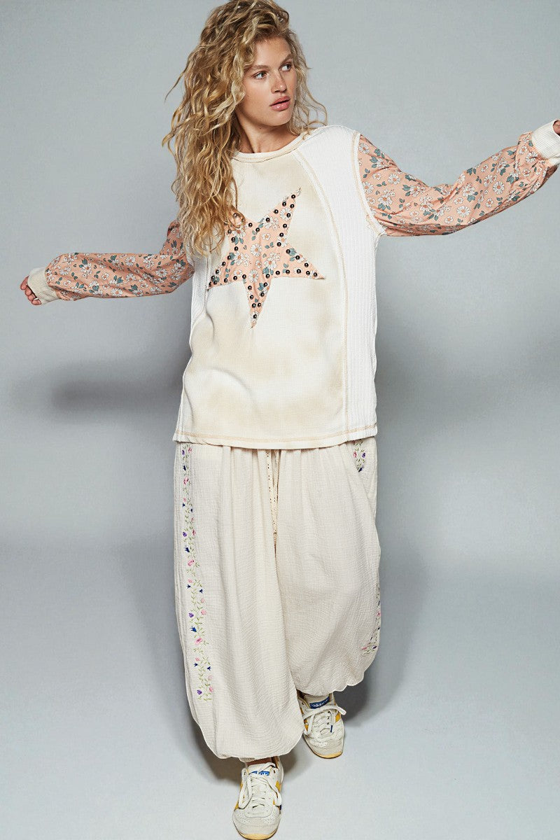 Cream Floral Star Patch Thermal Top