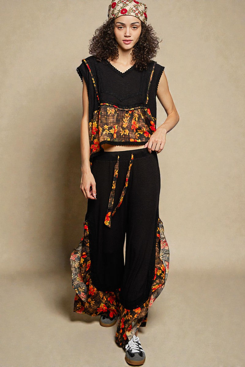 Black Floral Trim Sleeveless Top