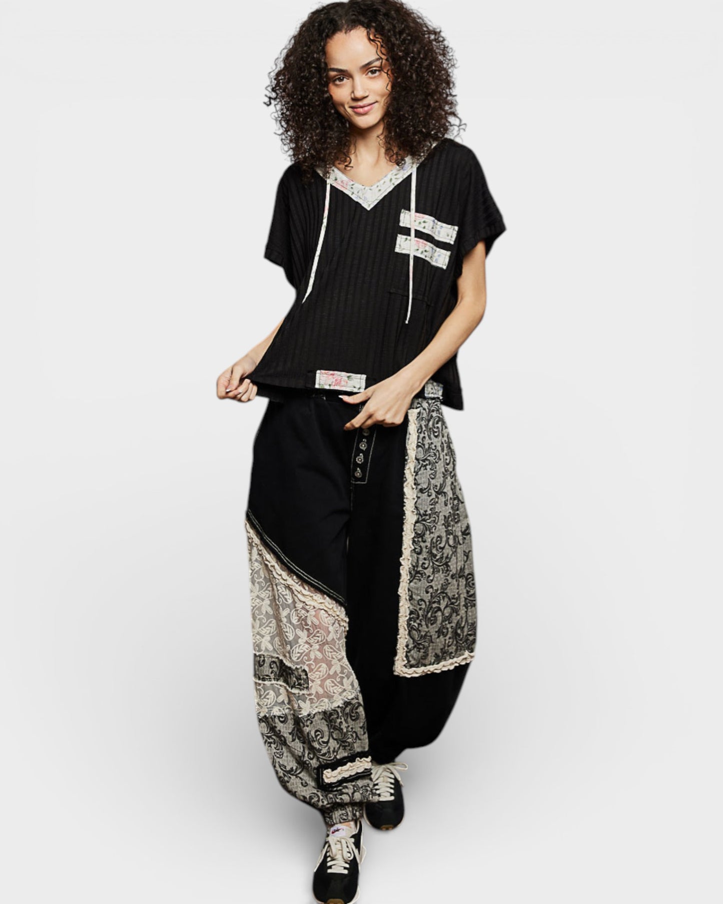 Black Floral Trim Hooded Open-Back Ribbed Top