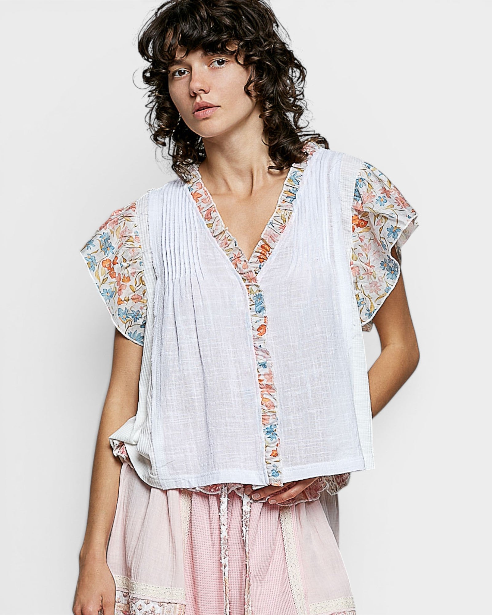 Ivory Floral Ruffle Sleeve Blouse