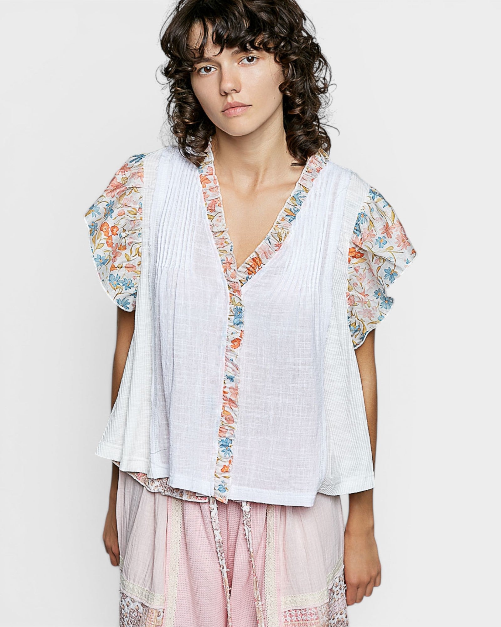 Ivory Floral Ruffle Sleeve Blouse