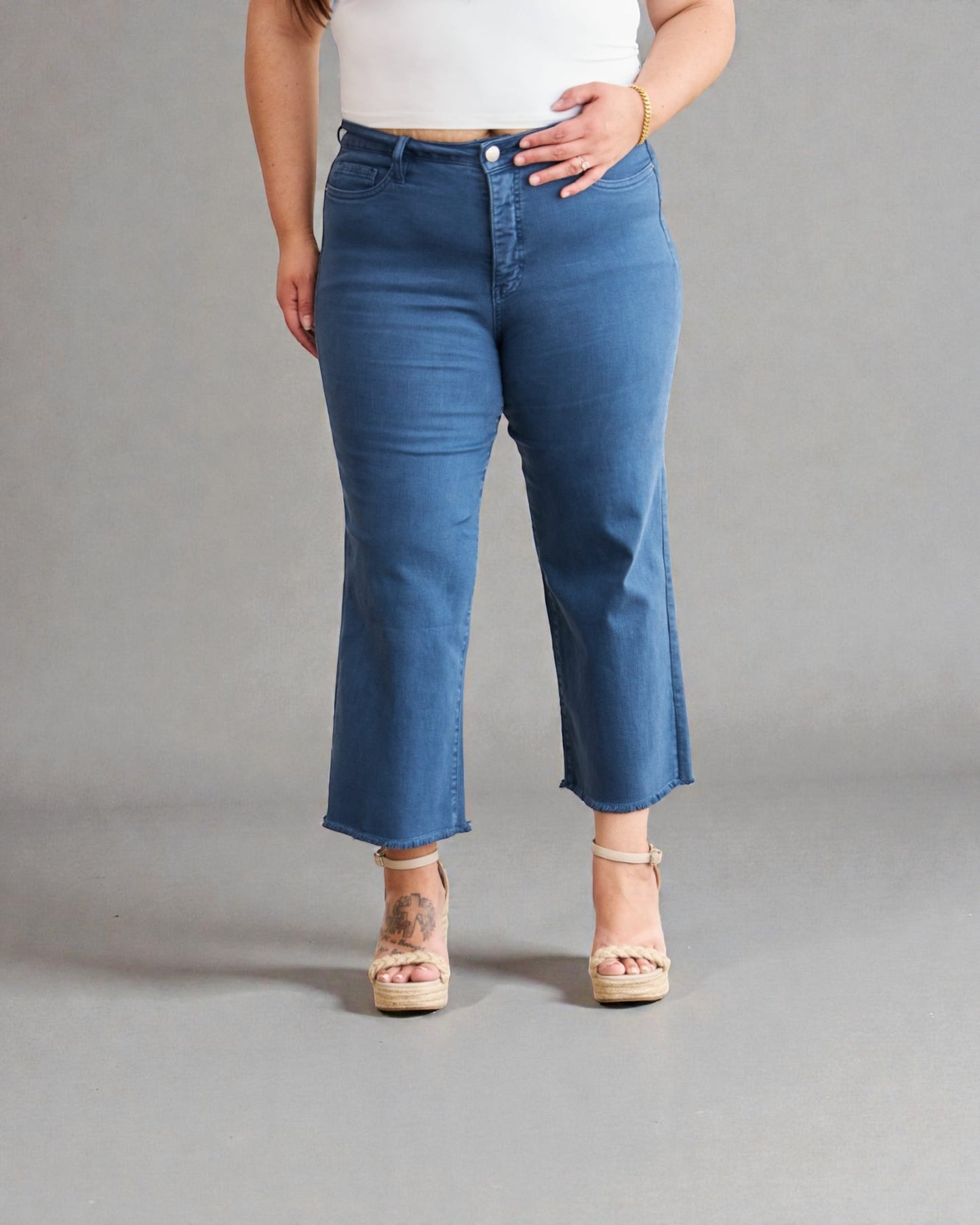 Mid Wash Cropped Wide Leg Jeans