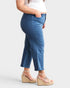 Jean court taille haute avec ourlet brut et effet gainant du ventre en ardoise bleue