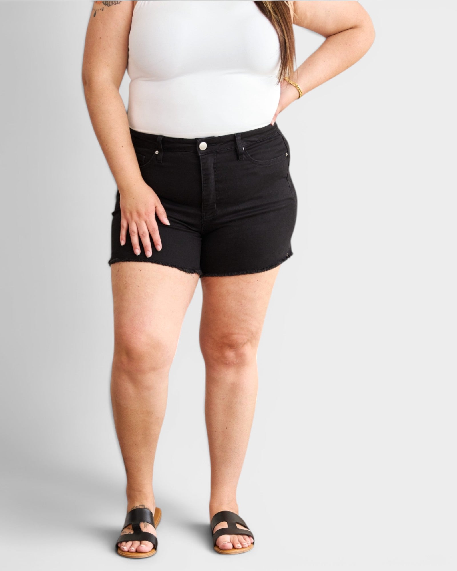 Short en jean taille haute gainant en noir