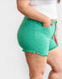 Short en jean taille haute avec ourlet brut et contrôle du ventre en couleur Caraïbes