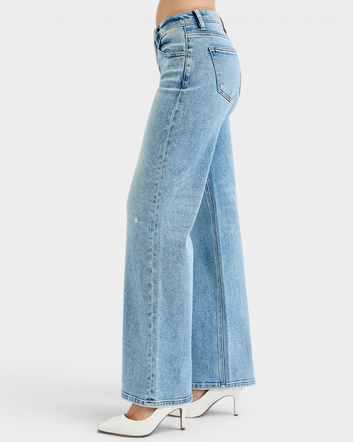 Medium Wash Low Rise Wide Leg Jeans