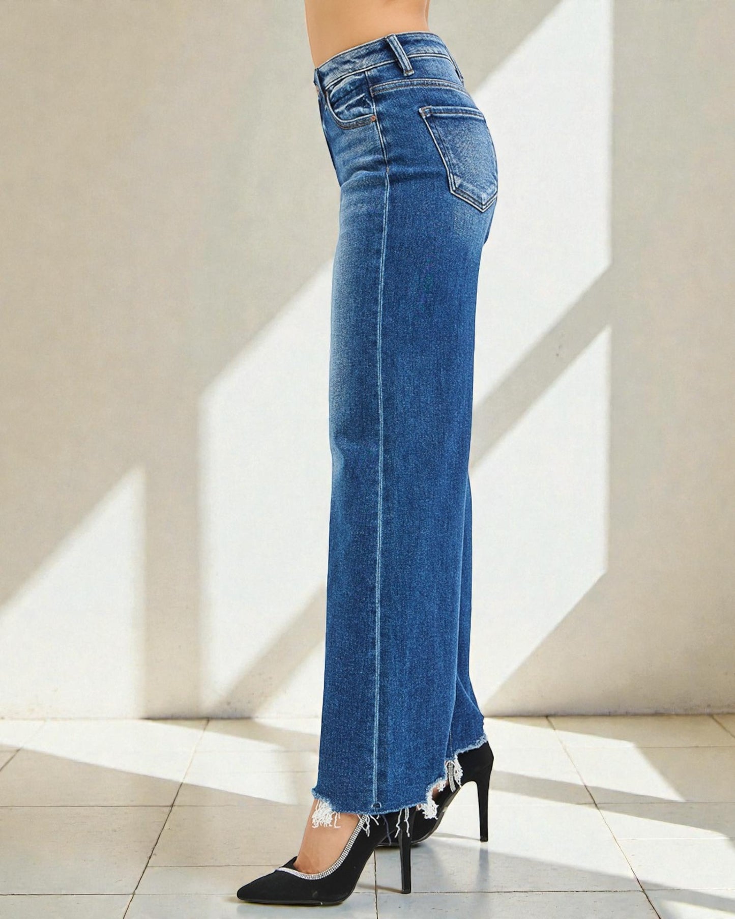 Dark Wash Wide-Leg Raw Hem Jeans