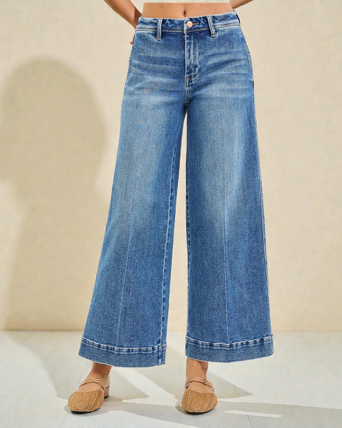 Medium Wash Cropped Wide Leg Jeans