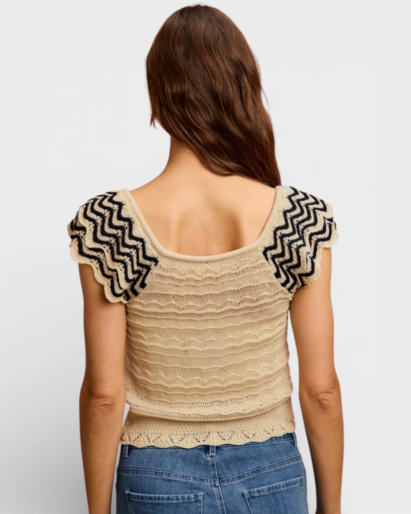 Oatmeal & Black Zigzag Sleeve Knit Top