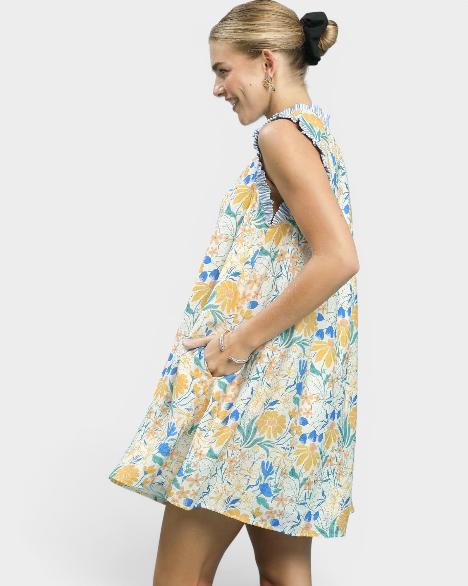 Blue Floral Ruffle Trim Shift Dress