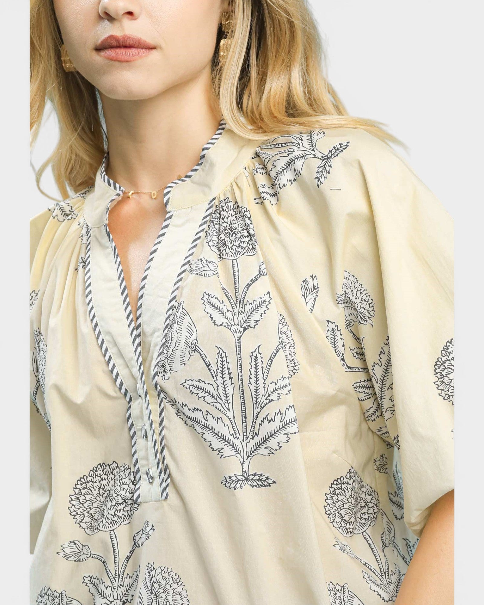 Cream & Gray Floral Split Neck Blouse