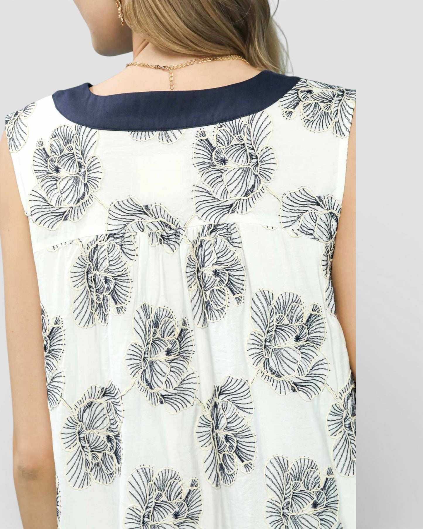 Ivory & Navy Floral Sleeveless Shift Dress