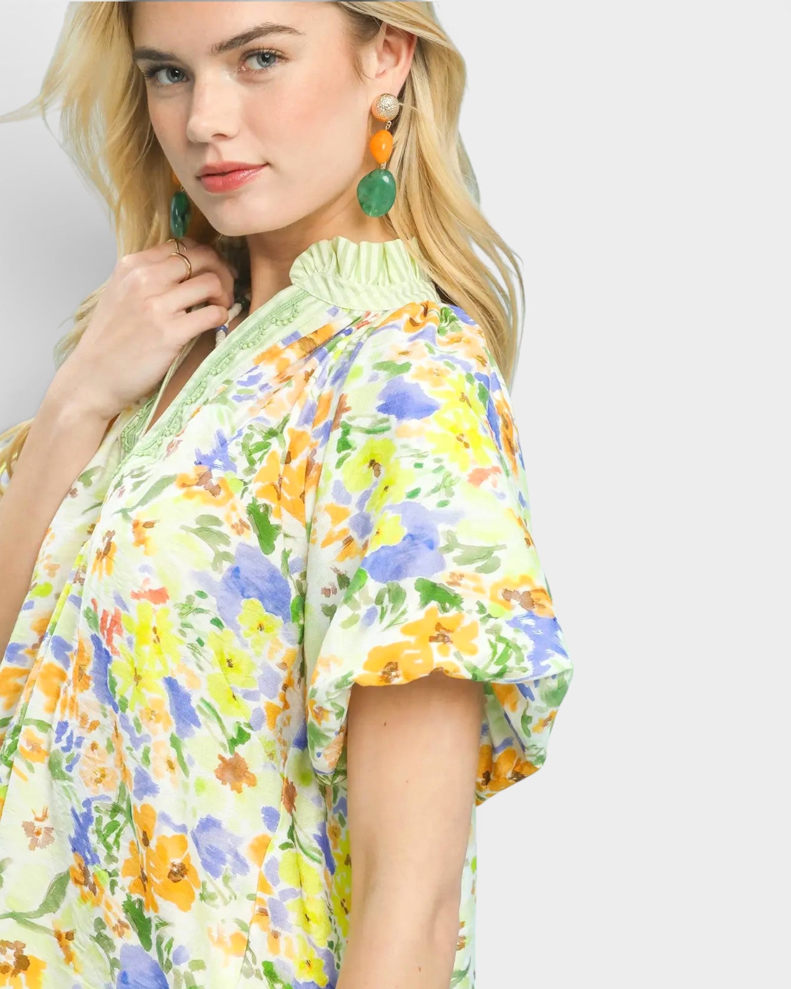Green Floral Puff Sleeve Blouse