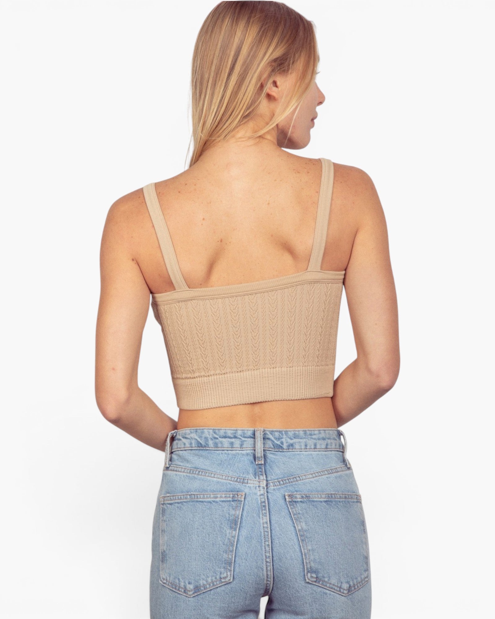 Camisole courte en tricot torsadé sans coutures couleur chair
