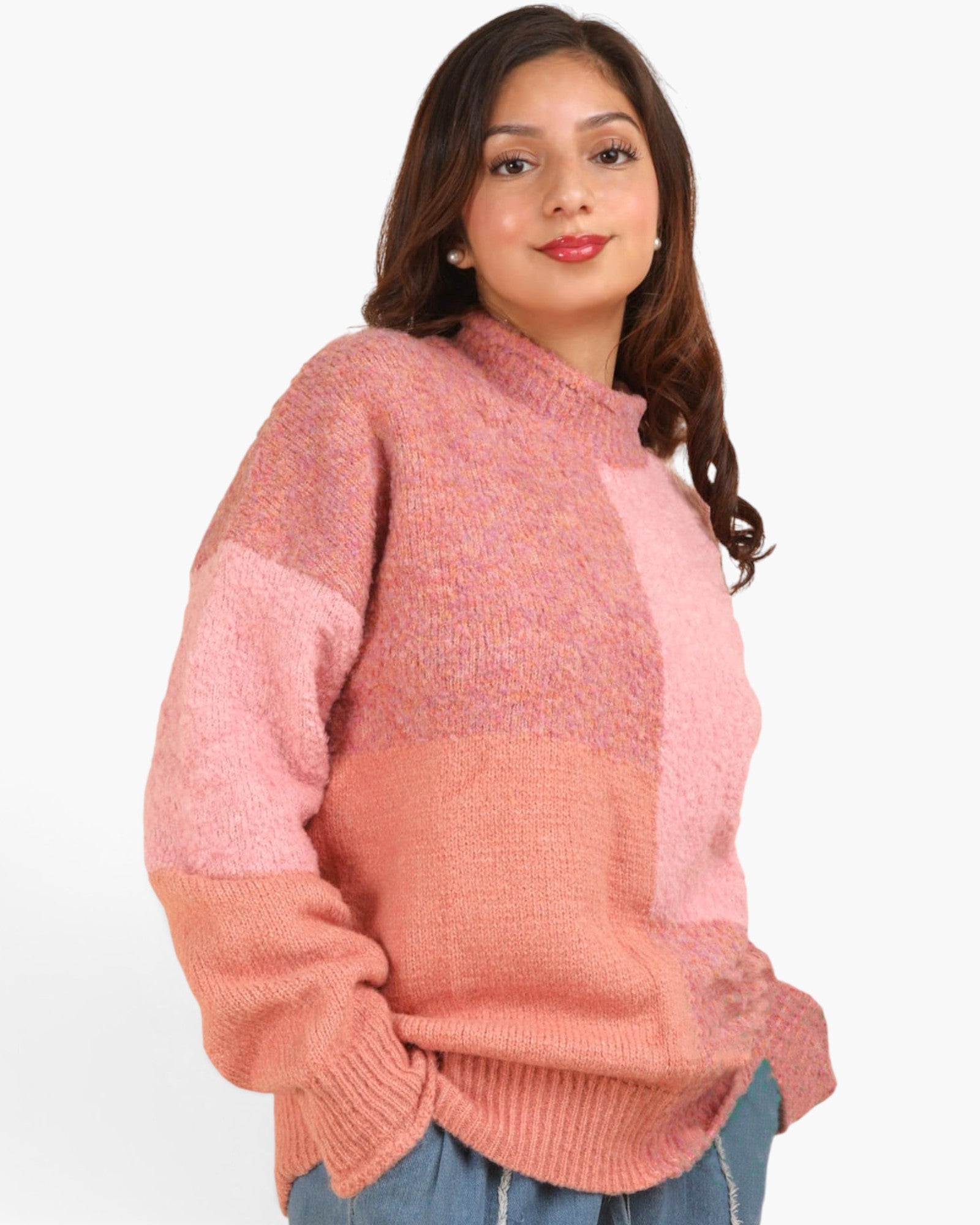 Pull à col montant et blocs de couleurs en rose 