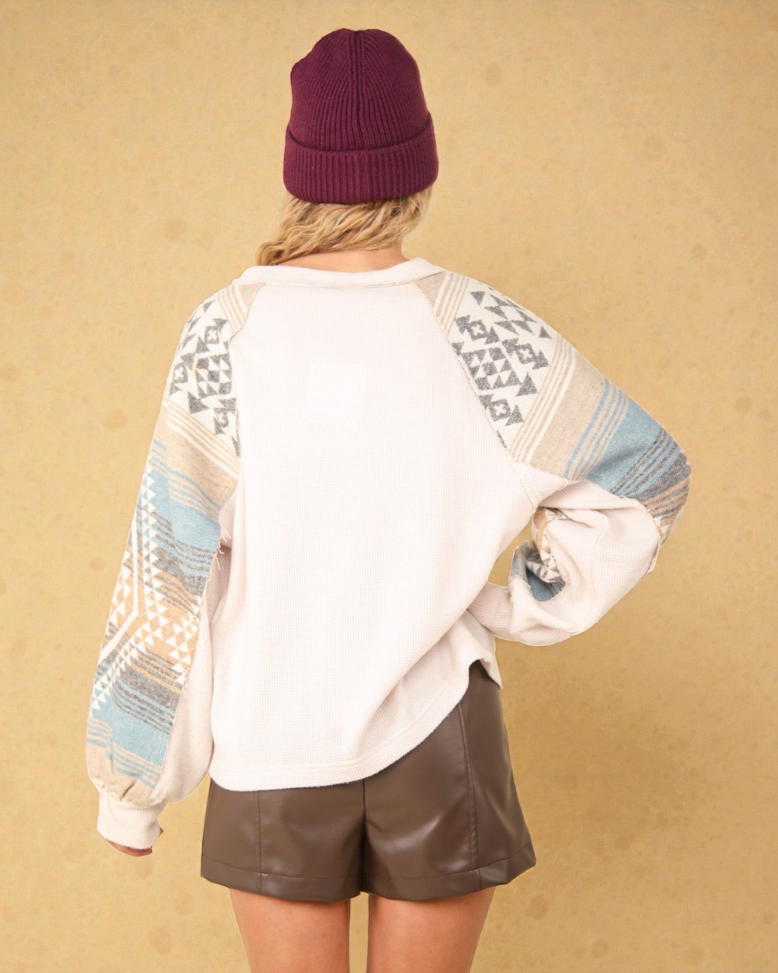 Haut en tricot à manches longues imprimé couleur crème