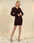 Robe courte moulante à détails portefeuille couleur bordeaux
