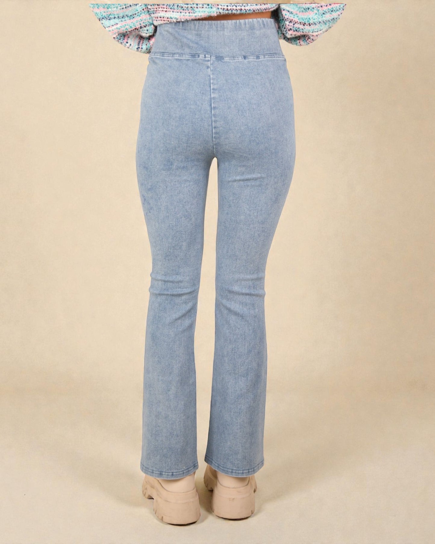 Legging taille croisée en denim délavé en indigo clair