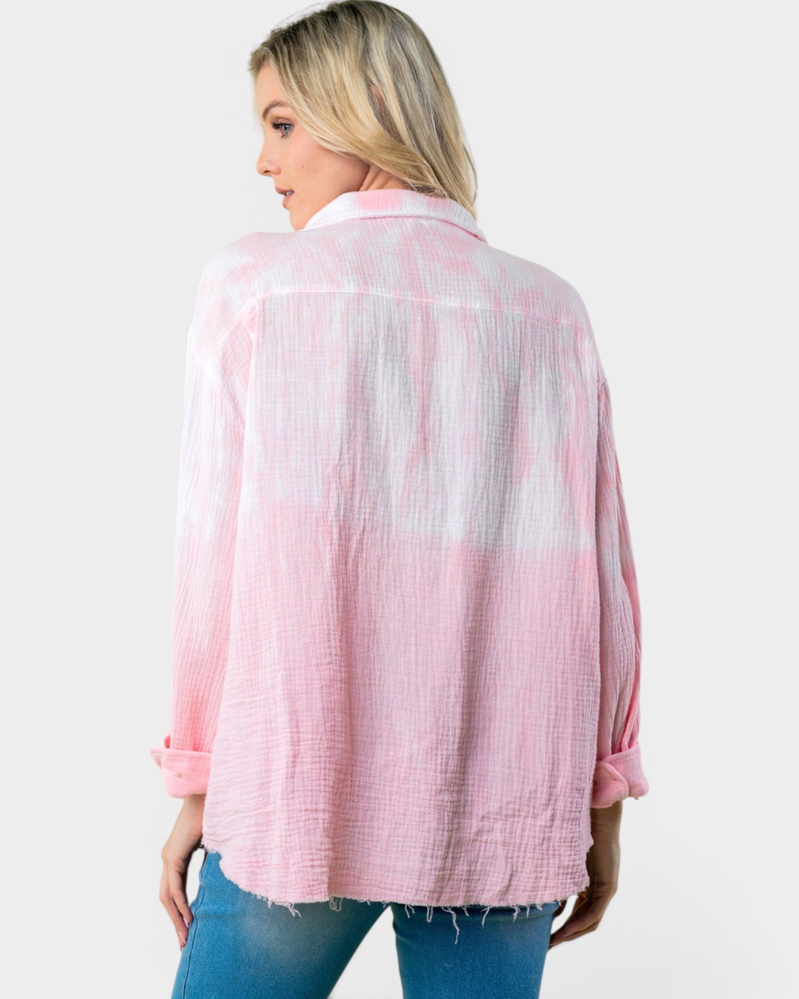 Camisa tie dye de manga larga en color rosa