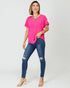 T-shirt roulé à manches courtes et col en V en rose vif
