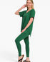 Ensemble de détente avec t-shirt à manches courtes et leggings à col en V en vert foncé