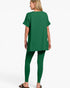 Ensemble de détente avec t-shirt à manches courtes et leggings à col en V en vert foncé