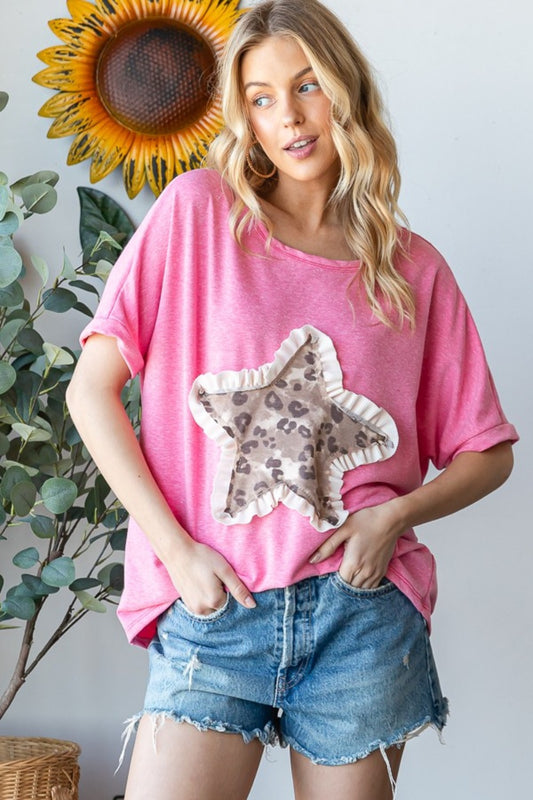 Leopard Star Patch Short Sleeve T-Shirt in Pink