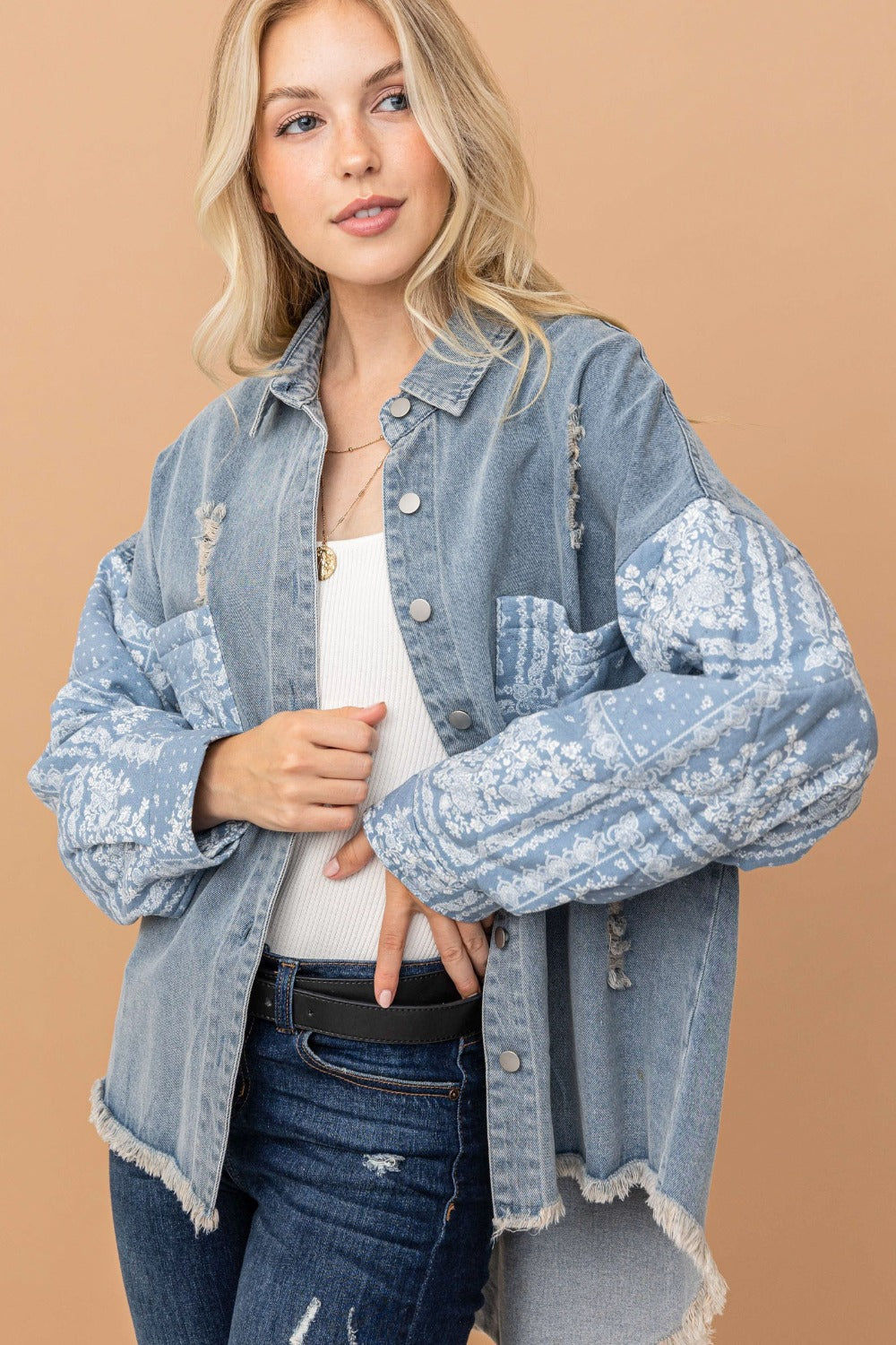 Light Wash Paisley Print Quilted Sleeves Denim Jacket