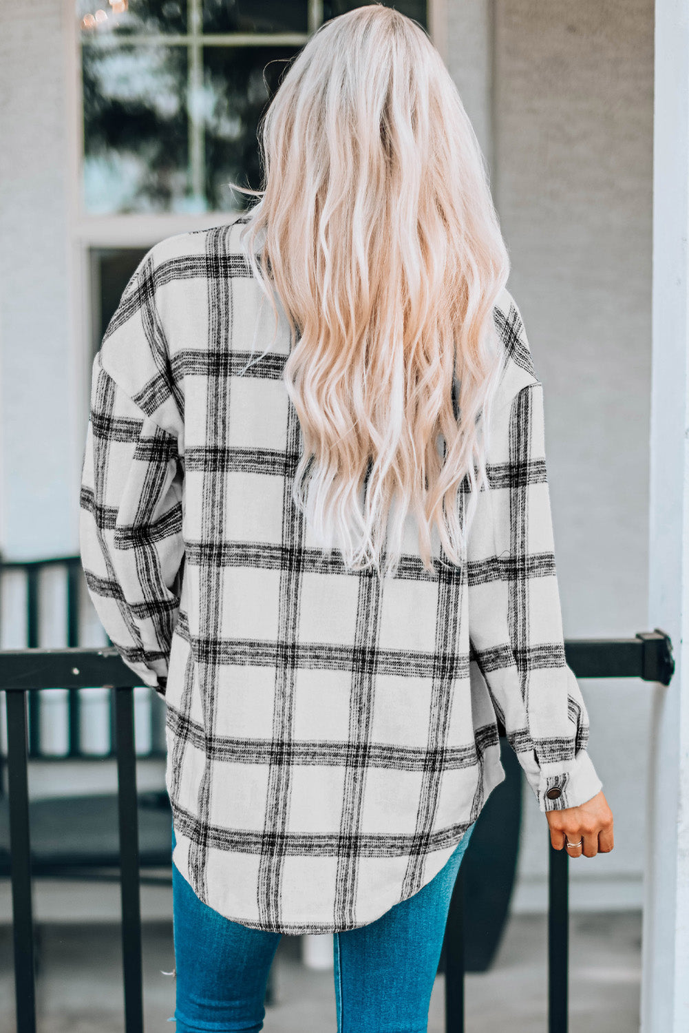 Plaid Curved Hem Longline Shacket