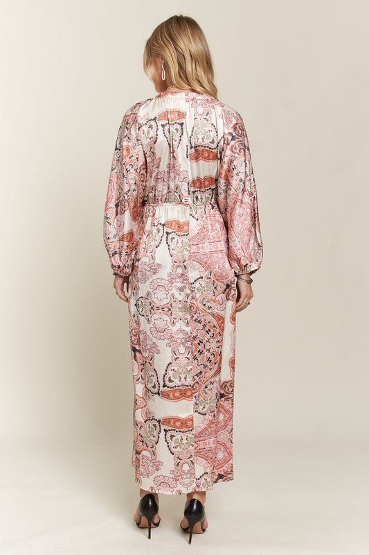ADORA - Printed Batwing Sleeve Maxi Dress in Pale Blush