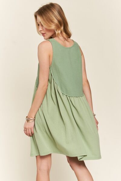 ADORA - Sleeveless Mini Dress in Sage