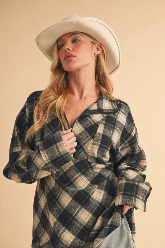 AEMI+CO - Black & Beige Plaid Half - Zip Pullover