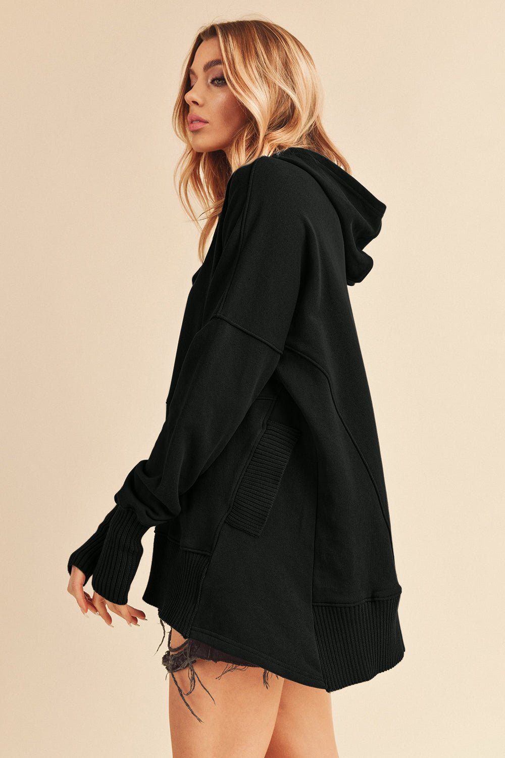 AEMI+CO - Black Half Snap Dropped Shoulder Hoodie