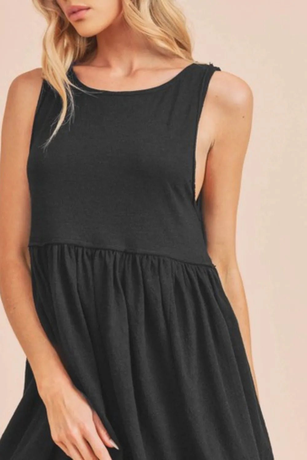 AEMI+CO - Black Sleeveless Babydoll Mini Dress