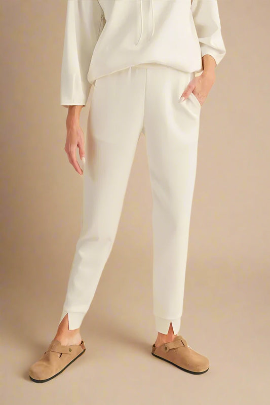 AEMI+CO - Ivory Split Hem Joggers