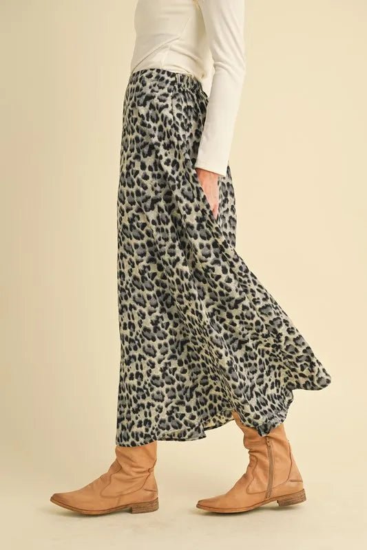 AEMI+CO - Leopard A - Line Midi Skirt – Stone & Charcoal