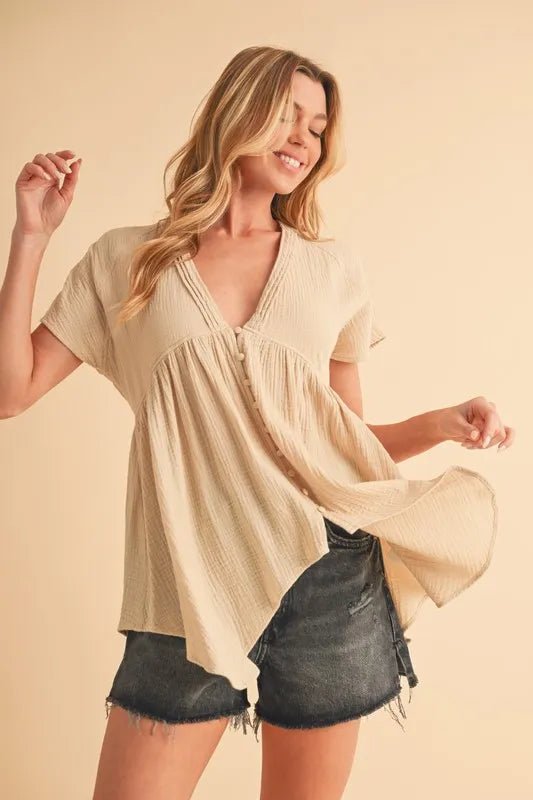 AEMI+CO - Oatmeal Button Front Gauze Babydoll Top