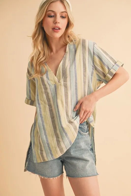 AEMI+CO - Textured Striped Popover Top – Soft Blue & Lemon Cream