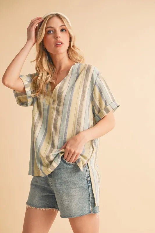 AEMI+CO - Textured Striped Popover Top – Soft Blue & Lemon Cream
