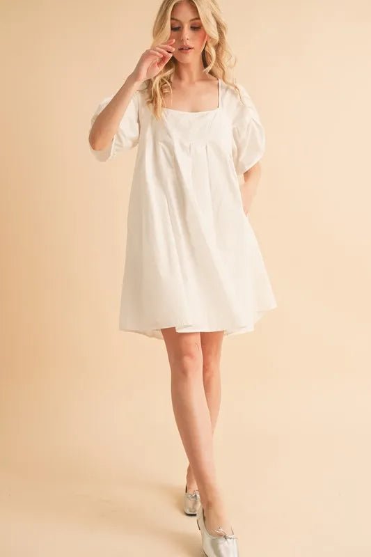 AEMI+CO - White Square Neck Babydoll Mini Dress