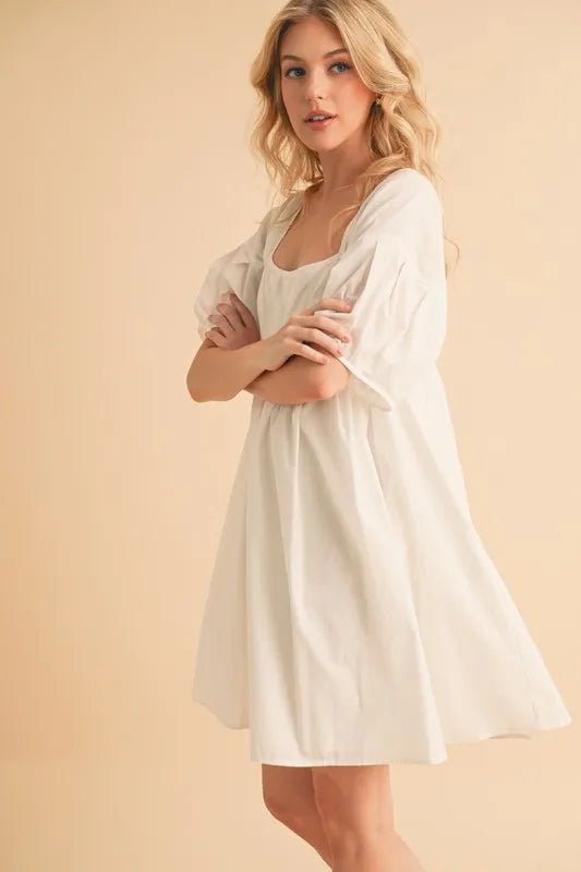 AEMI+CO - White Square Neck Babydoll Mini Dress