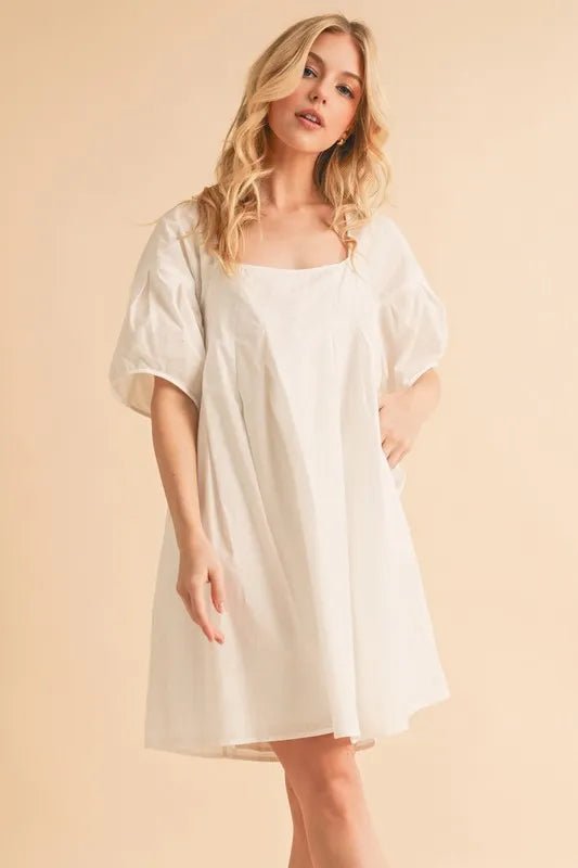 AEMI+CO - White Square Neck Babydoll Mini Dress