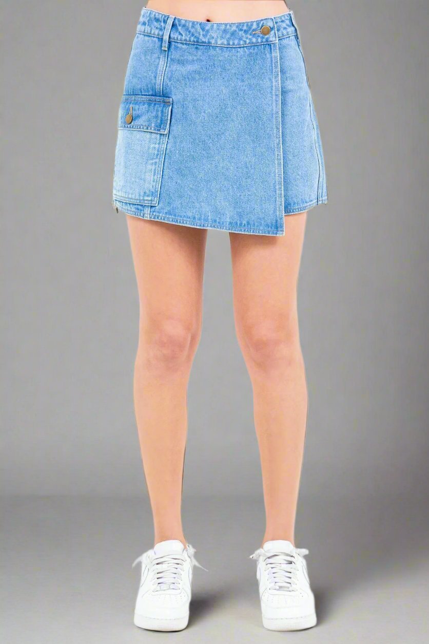 American Bazi - Light Wash Cargo Pocket Denim Mini Skort