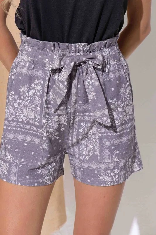 And the Why - Bandana Print Belted Shorts – Dusty Lilac