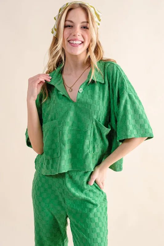 And the Why - Checkered Textured Boxy Button Polo Top - Kelly Green