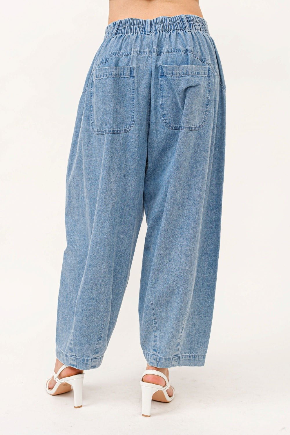 And the Why - Medium Wash Pleated Loose Fit Jeans